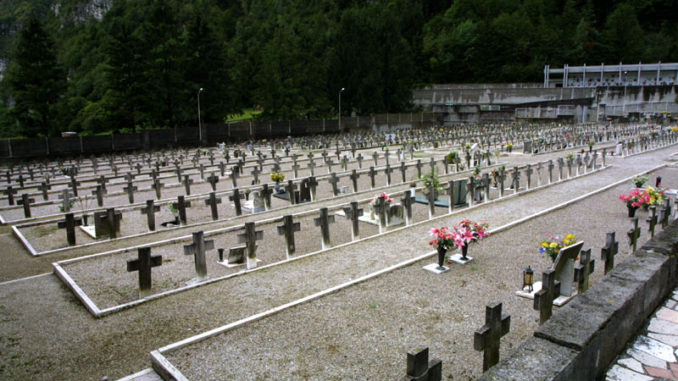 Cimitero_Vajont_prima