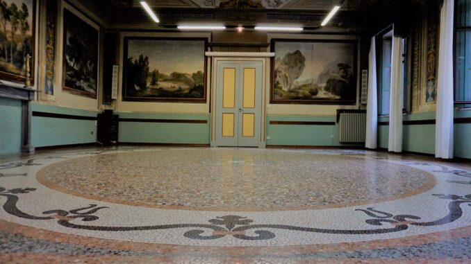 Villa Lascaris_sala affreschi - Copia